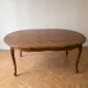 Table de salle à manger ronde extensible style Louis XV en bois