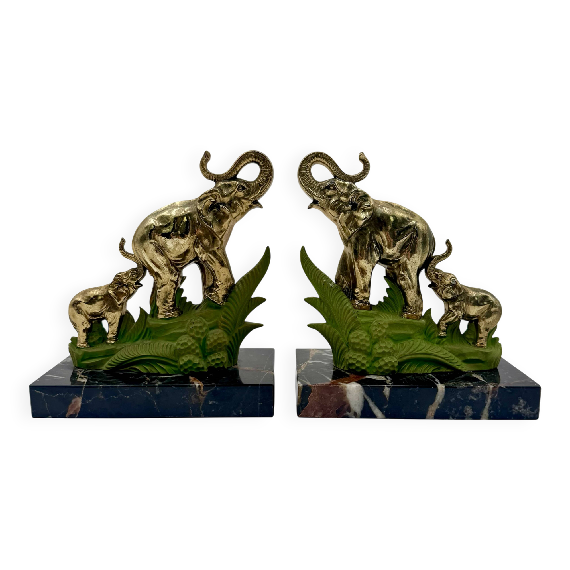 Art Deco bookends with elephants in brass and marble.