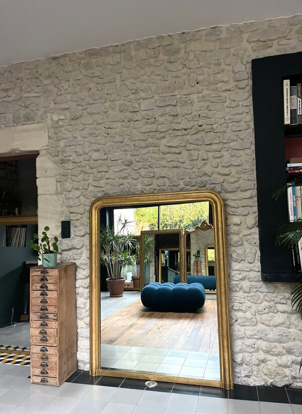 Miroir ancien 150/116,5cm Louis-Philippe perlé doré à la feuille d’or