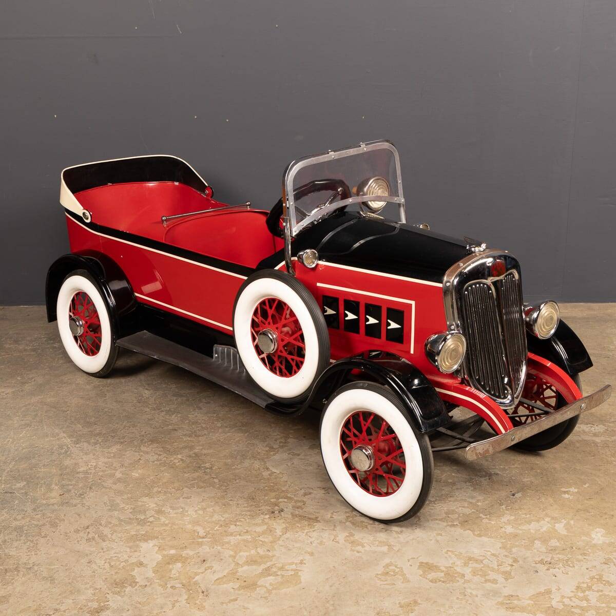 Vintage 20thC Rare American Packard Two Seat Pedal Car