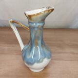 Sandstone pitcher