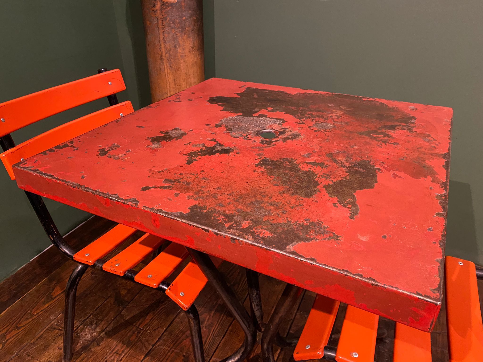 Terrace tables and chairs