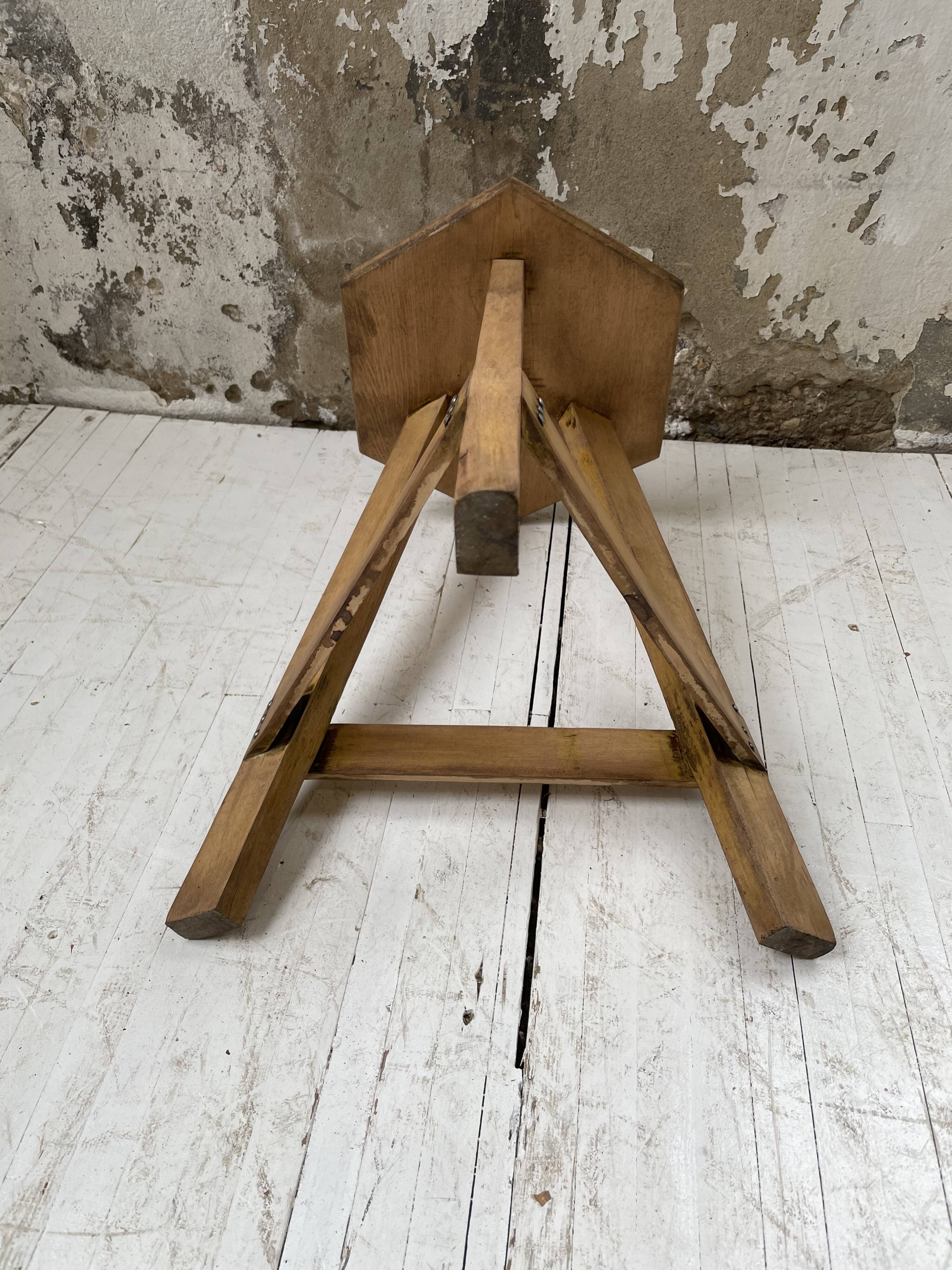 Oak tripod stool