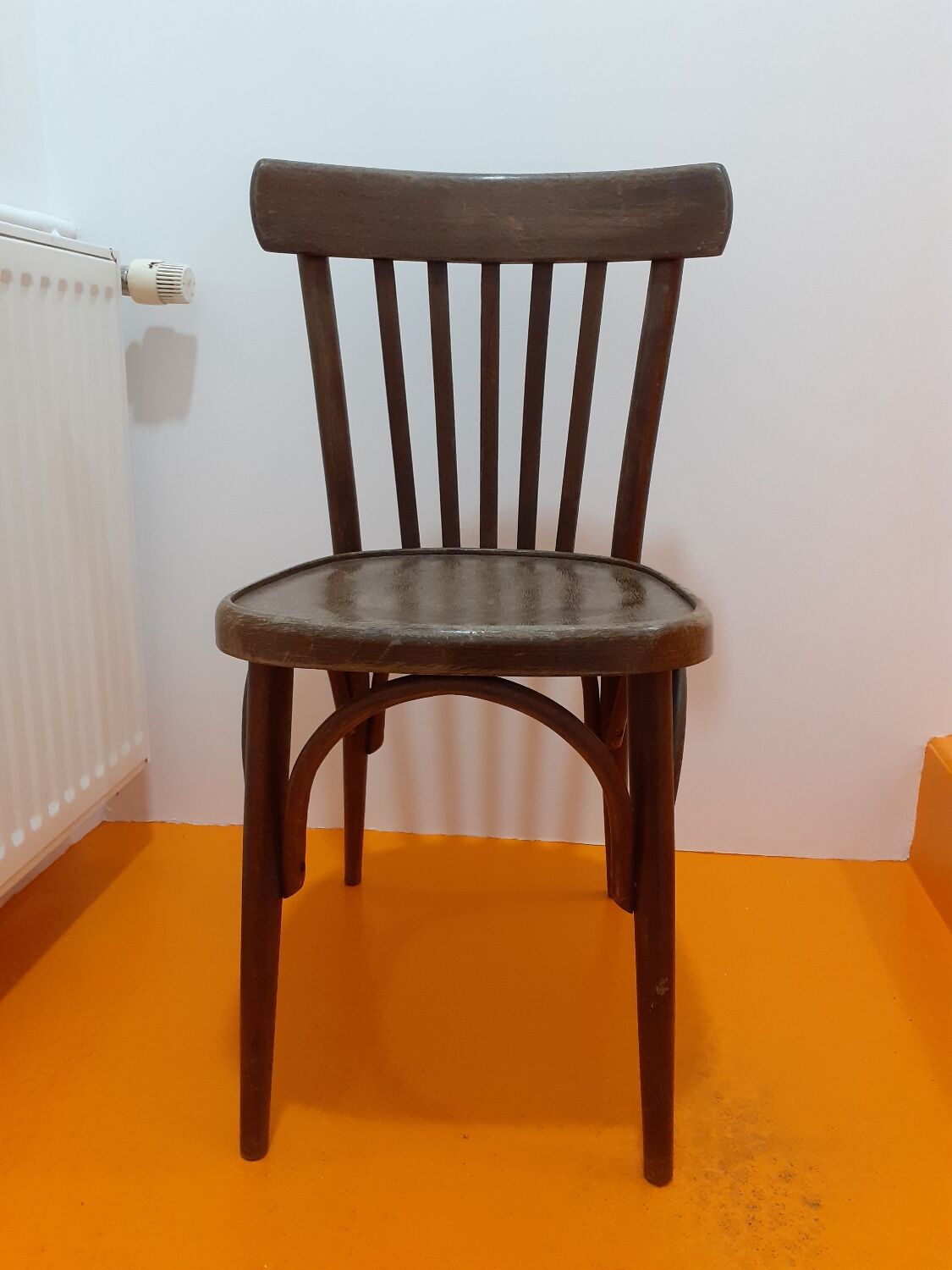 Bistro chair