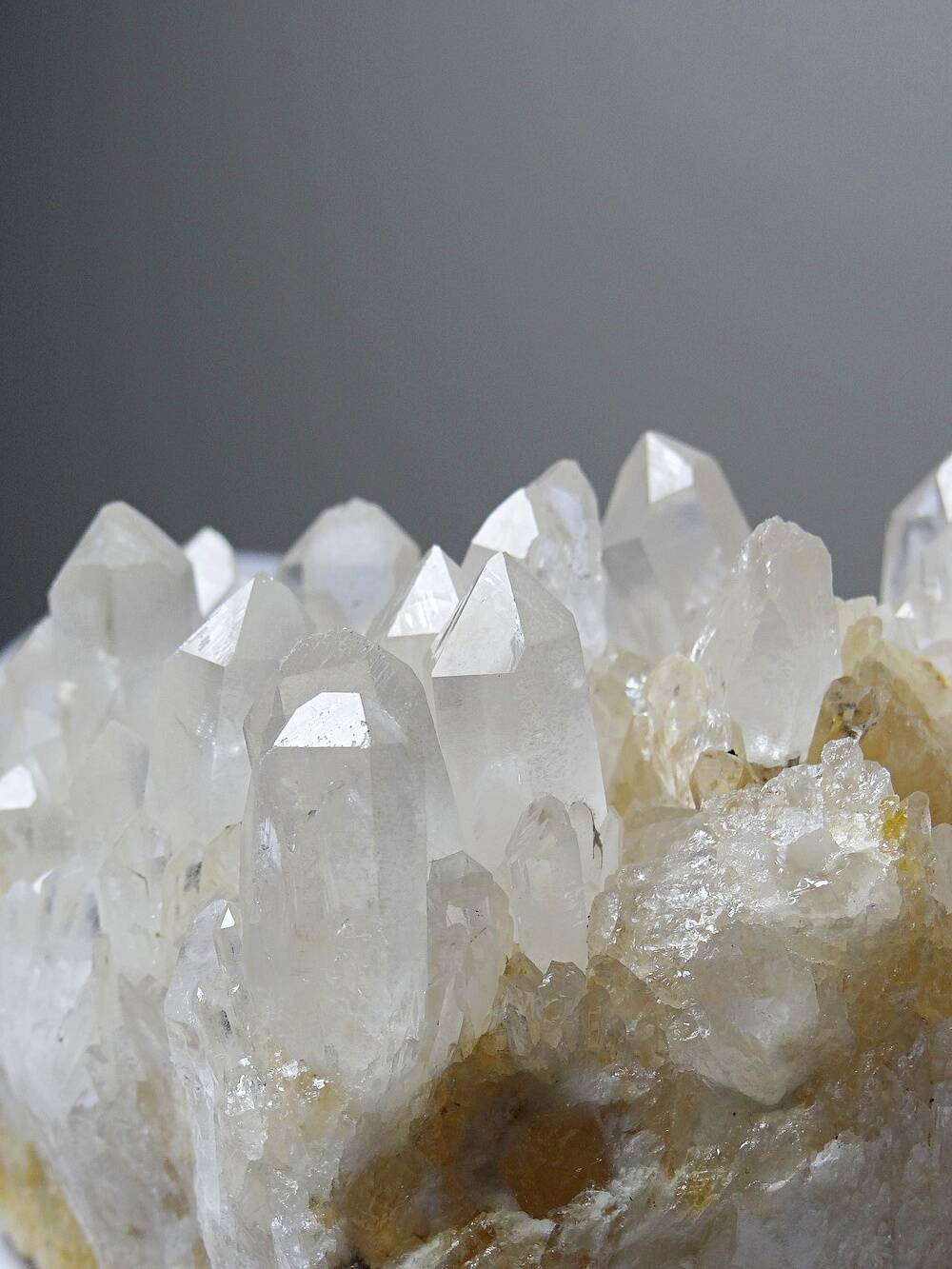 Large cluster of ancient quartz, collector's specimen, 2 kg