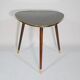 Table basse XL à rebord doré des années 1960