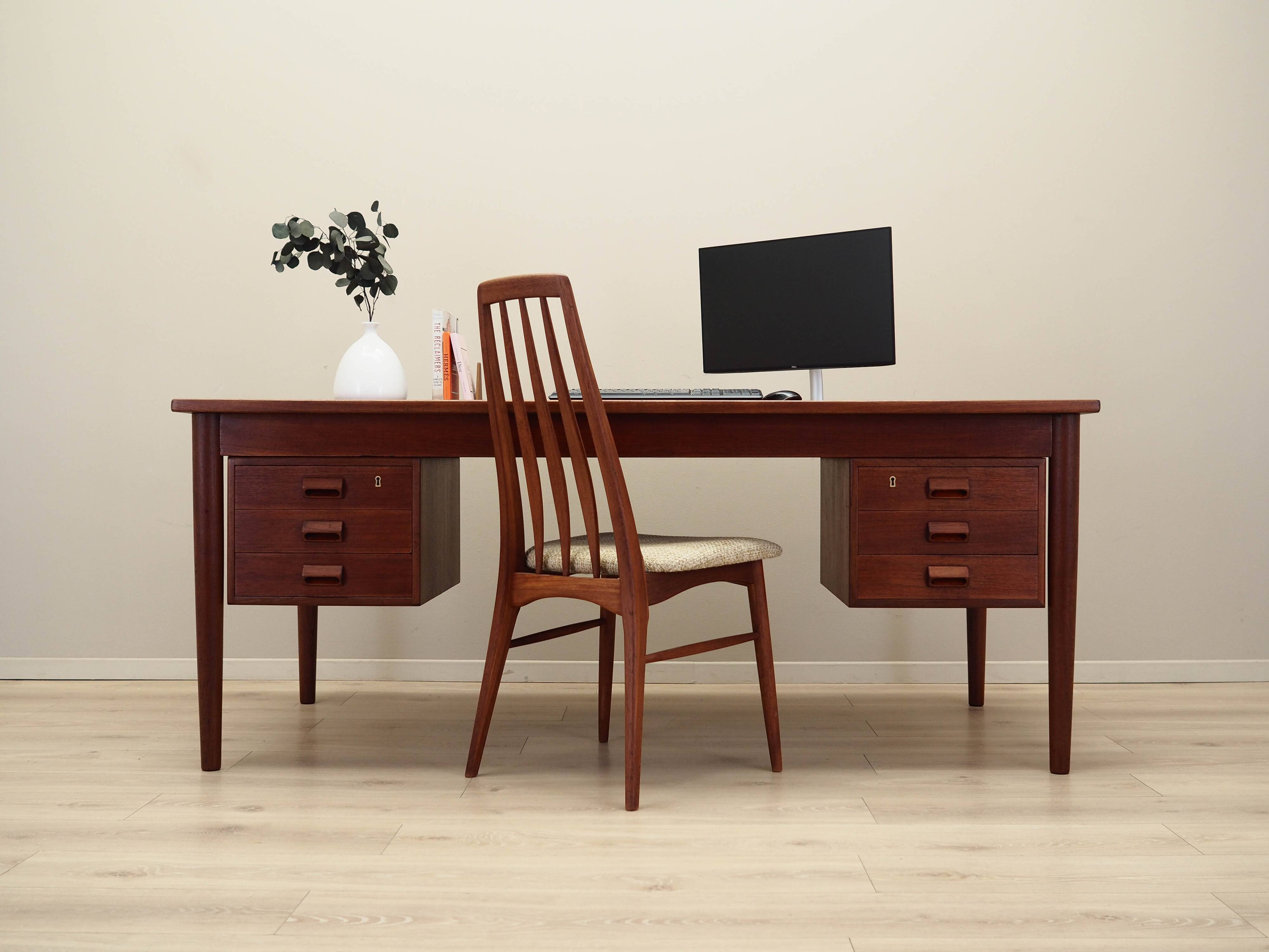 Teak desk, Danish design, 1960s, designer: Børge Mogensen