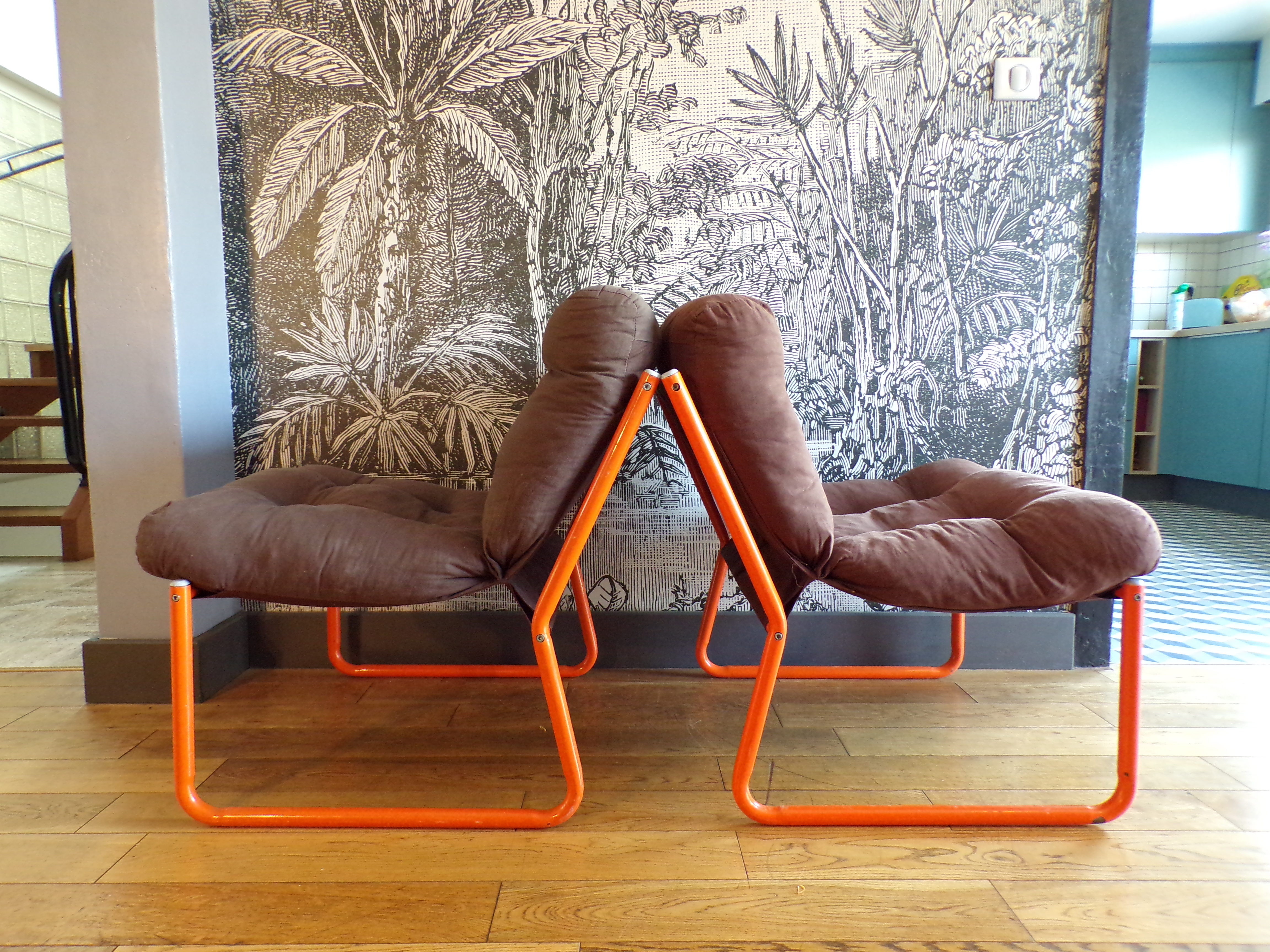 Duo de fauteuils tubulaires 1970