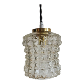 Chiseled glass suspension