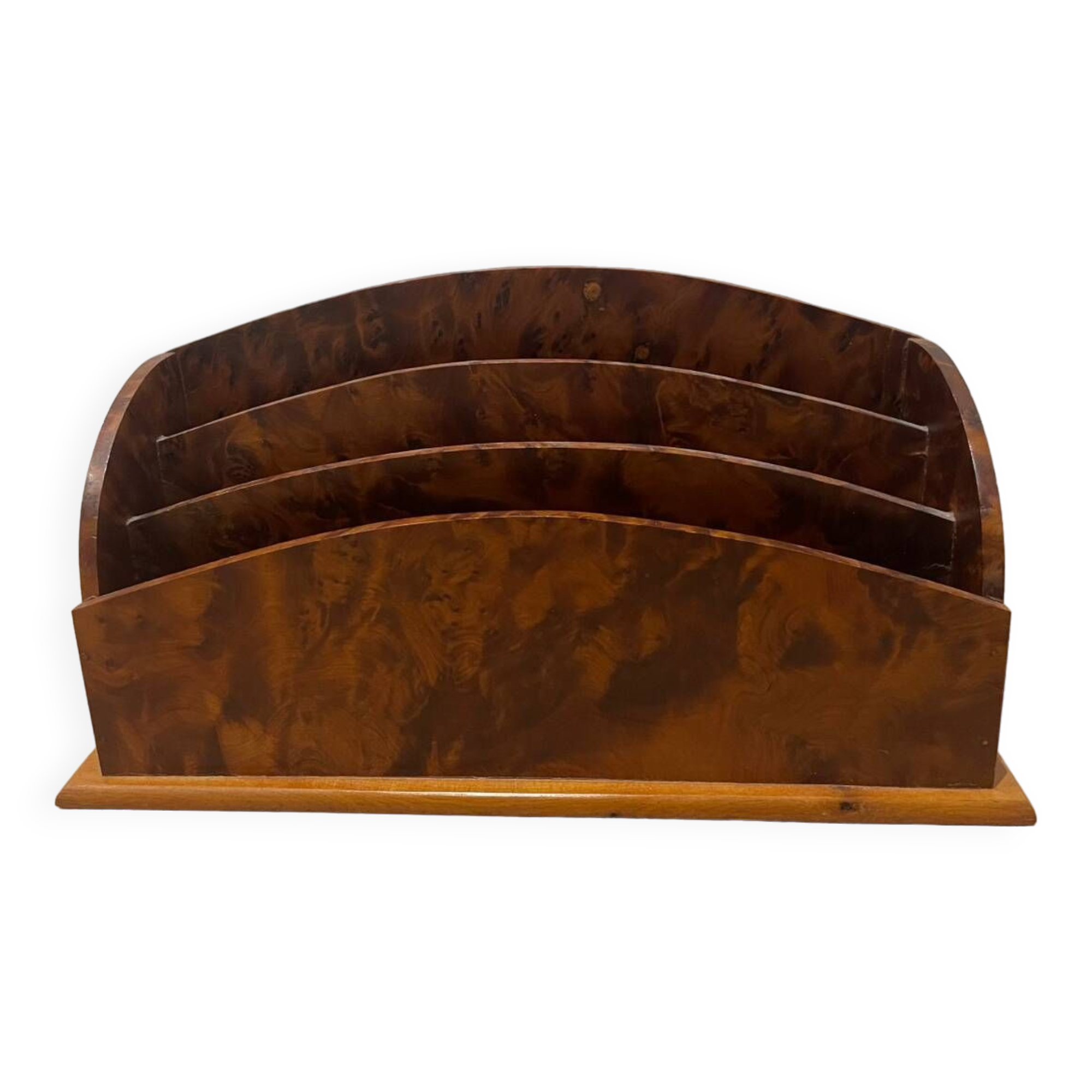 Mail sorter in elm burl.