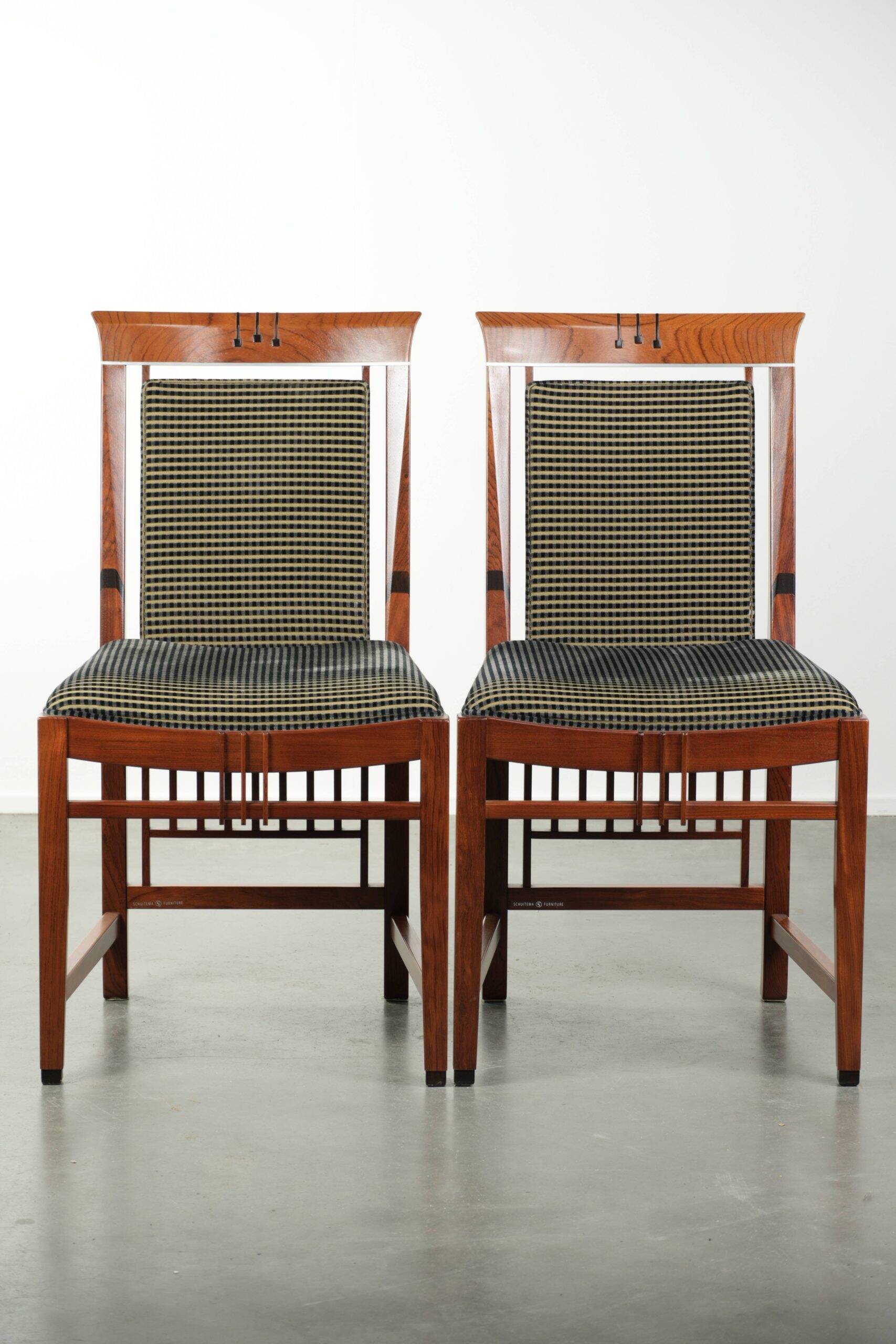 Art Deco design set consisting of a dining table and dining chairs