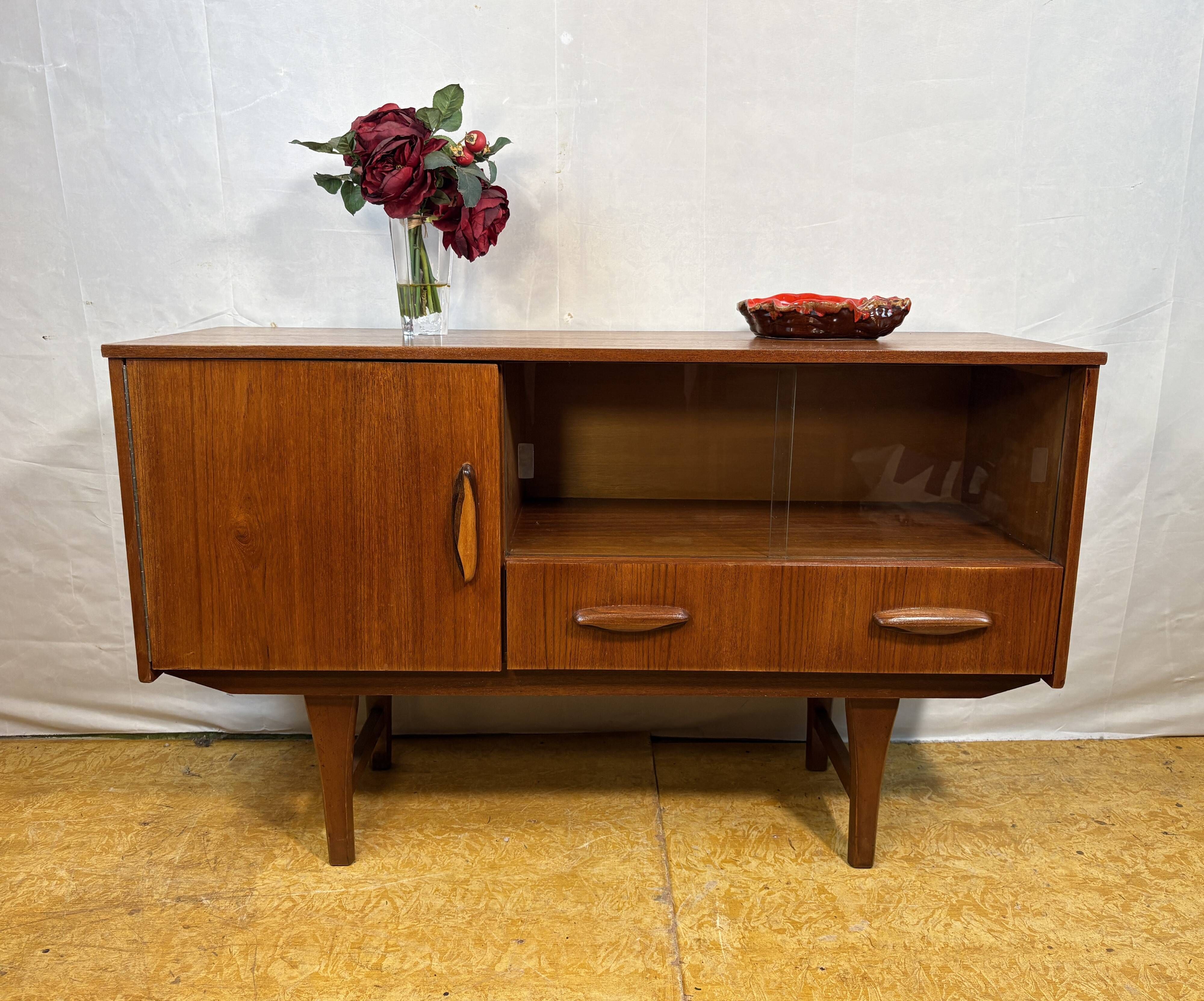 Mid-Century Retro Vintage Teak Small Sideboard by Jentique 1960s  Sliding G