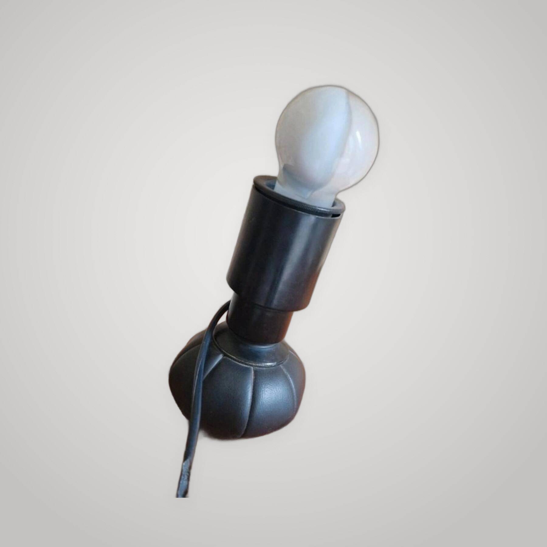 Space Age 600C Lamp Design by Gino Sarfatti for Arteluce