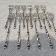 12 fourchettes à lunch métal argenté orfèvre Manulor manche à la russe