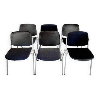 Suite of 6 “giancarlo piretti” chairs.