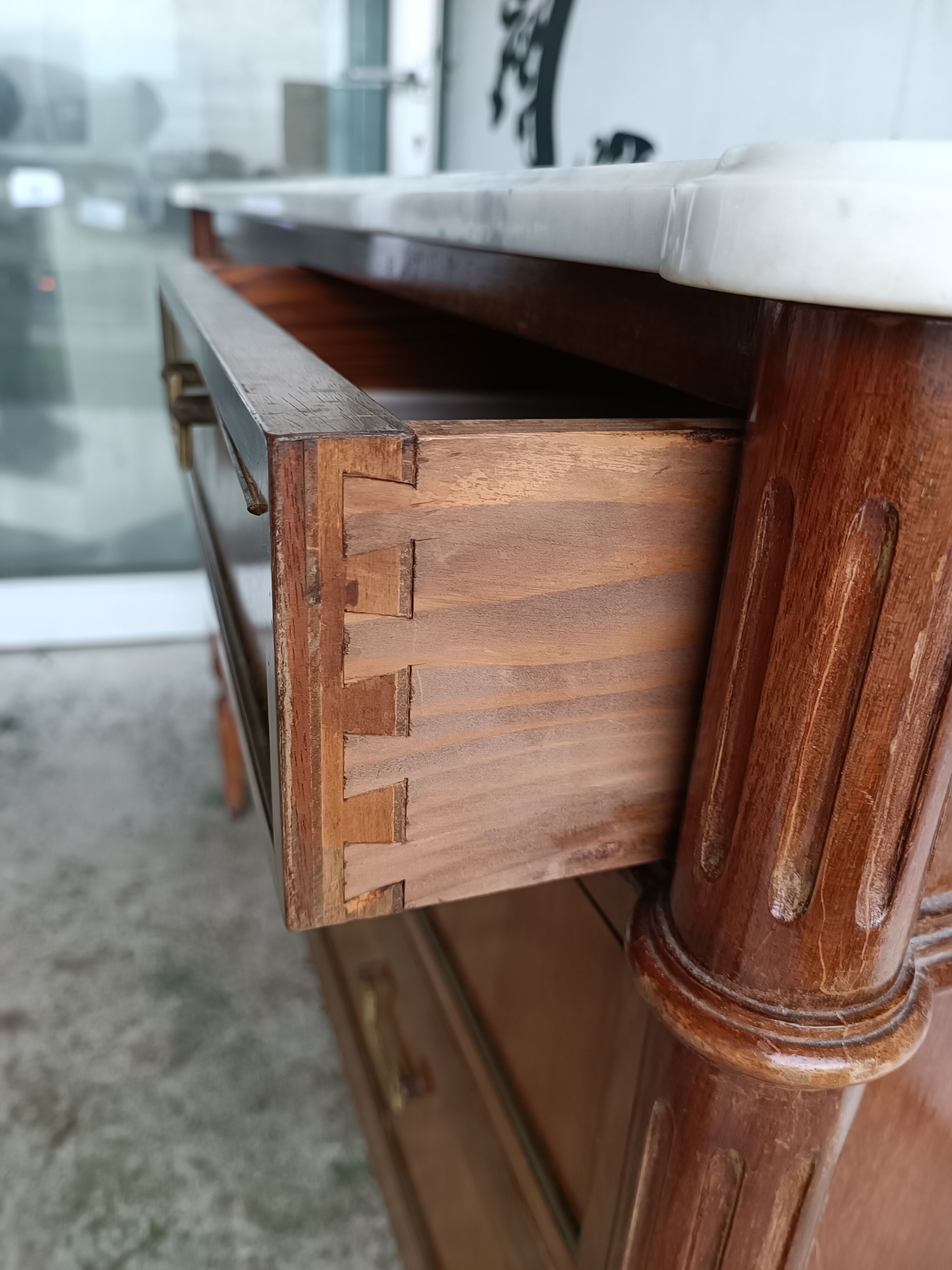 Commode 4 tiroirs xxe style louis xvi