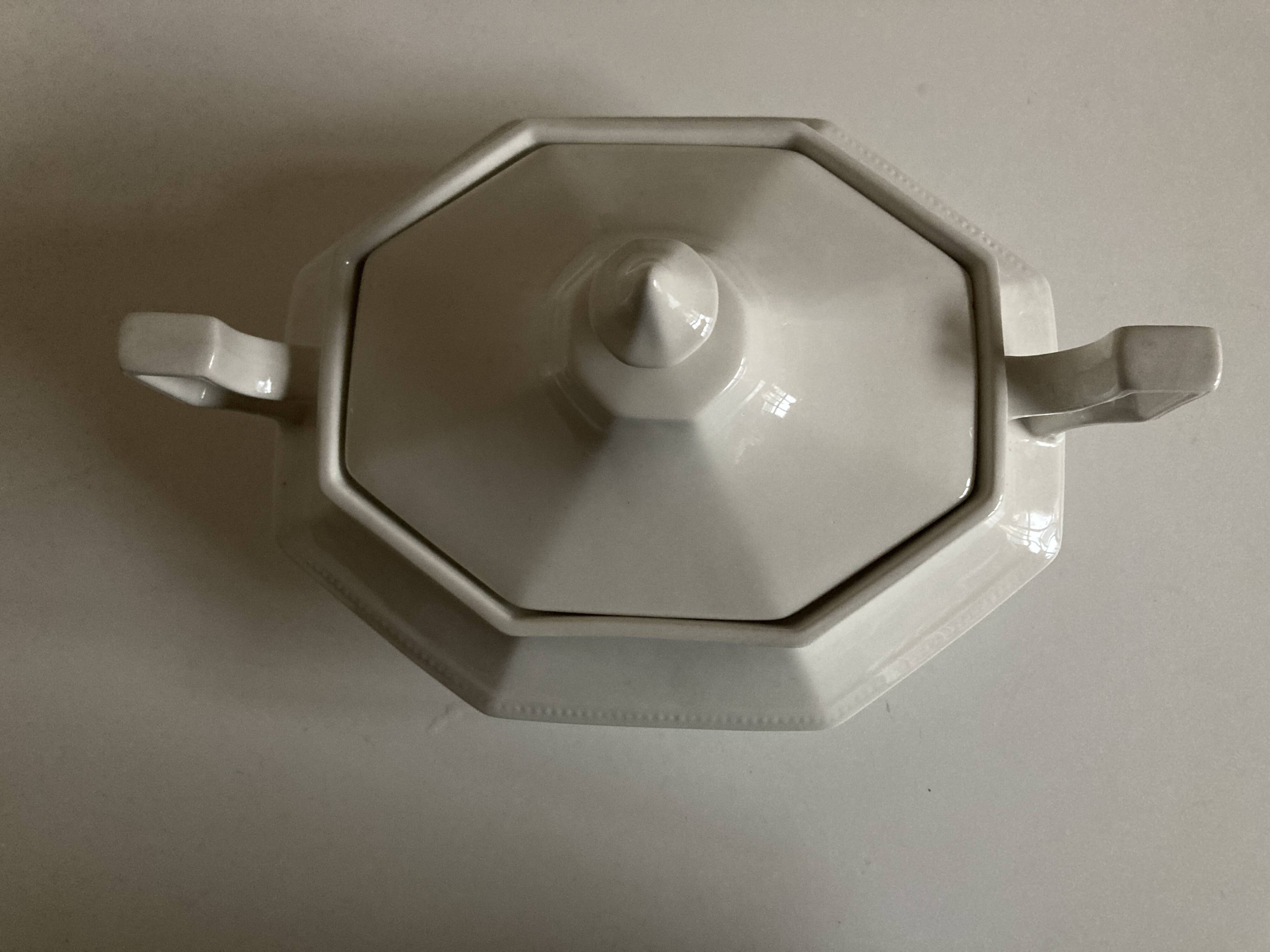 Neo Classic Greek Revival Octagonal Beaded English Earthenware Centerpiece