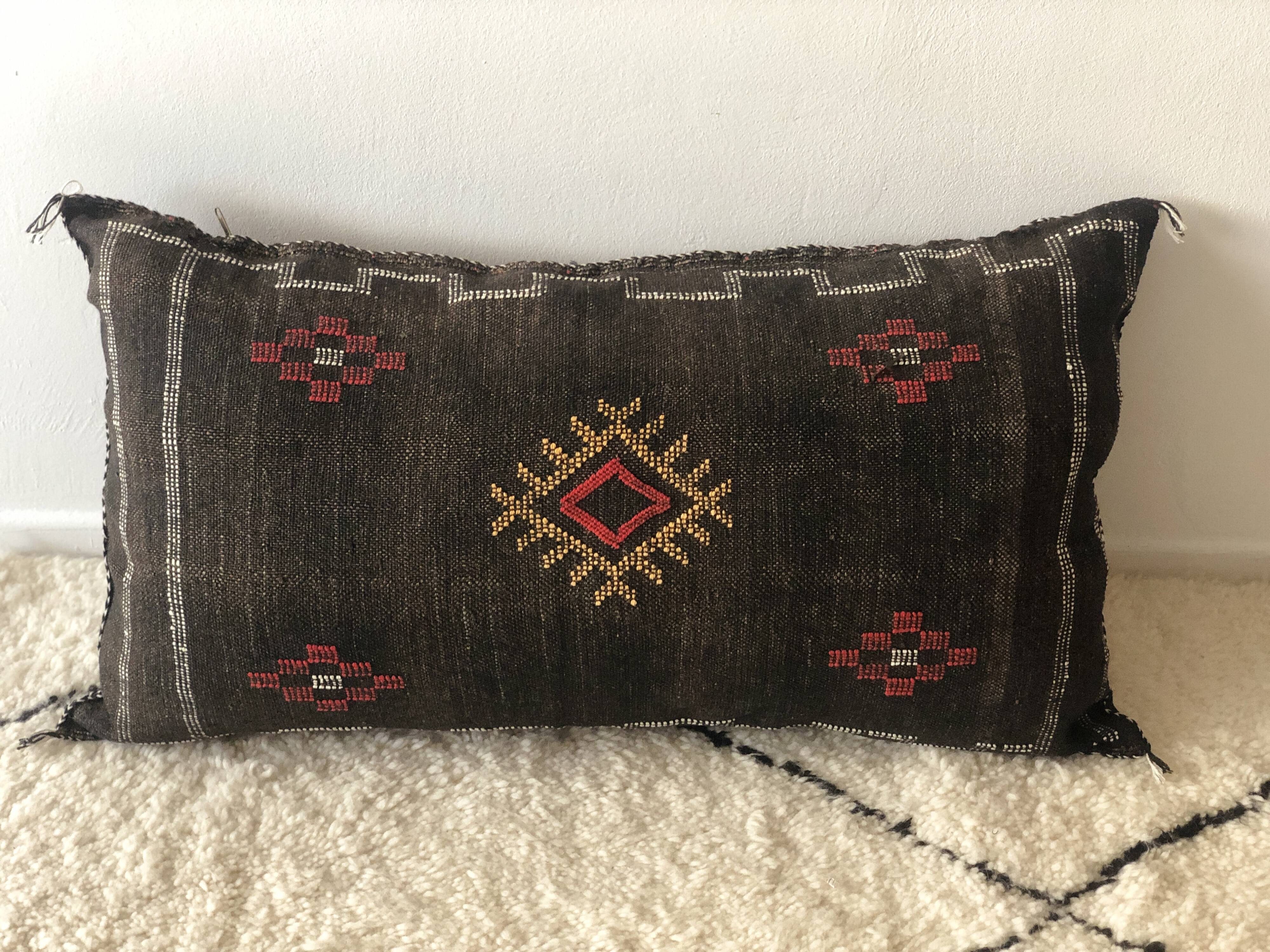 sabra cushion
