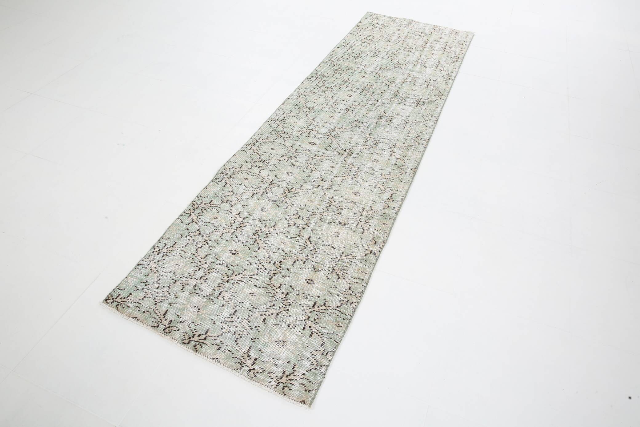 3x9 Shades Of Light Green & Black Vintage Runner Rug, 81x275Cm