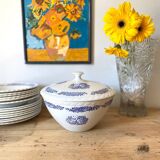 Set of 14 old earthenware plates
