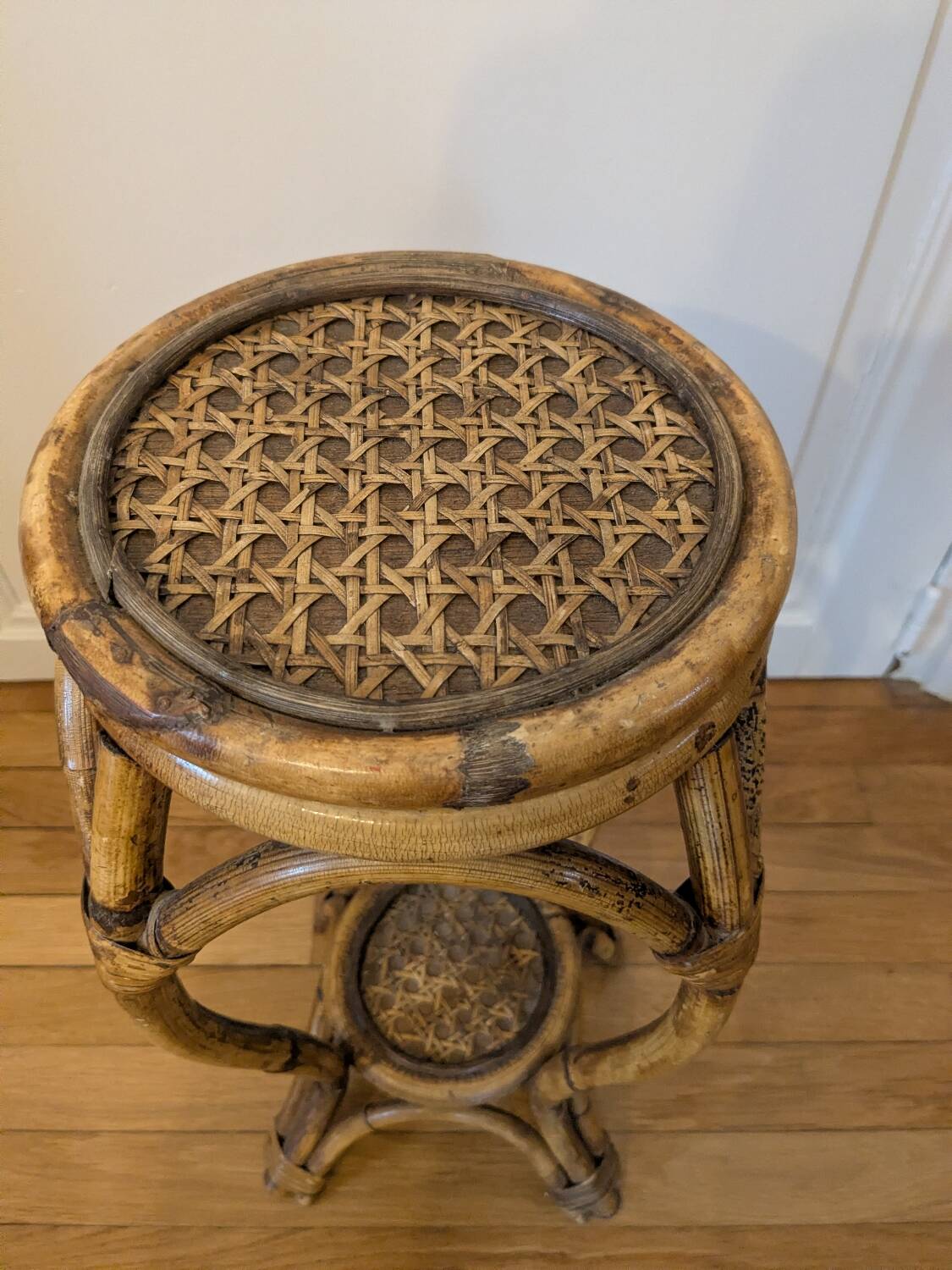 Rattan stool