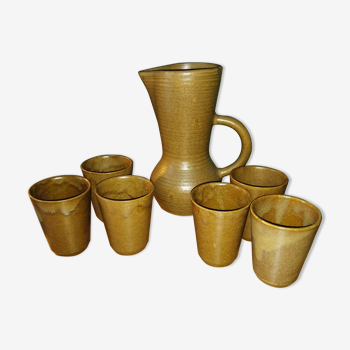 Digoin sandstone jug and cup set