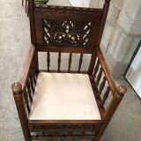 2 armchairs old Gothic style