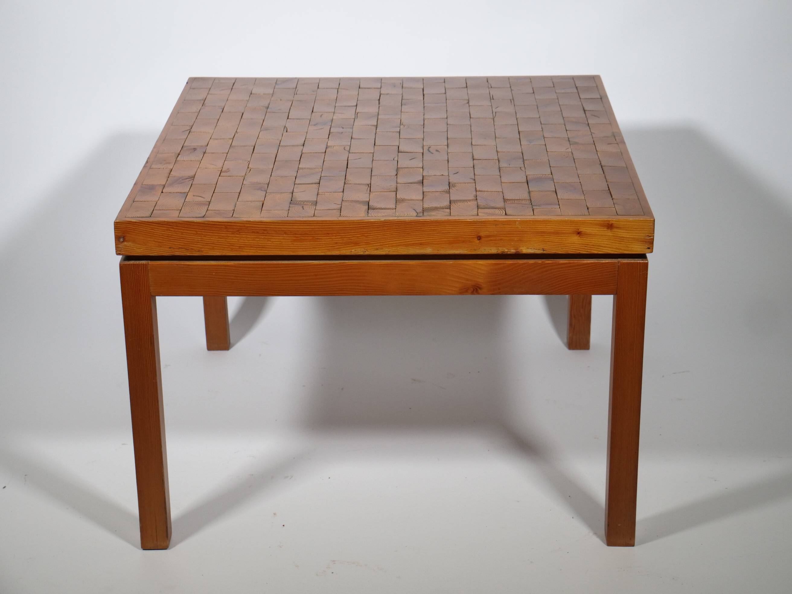 Table basse cocktail années 60 France Marqueterie