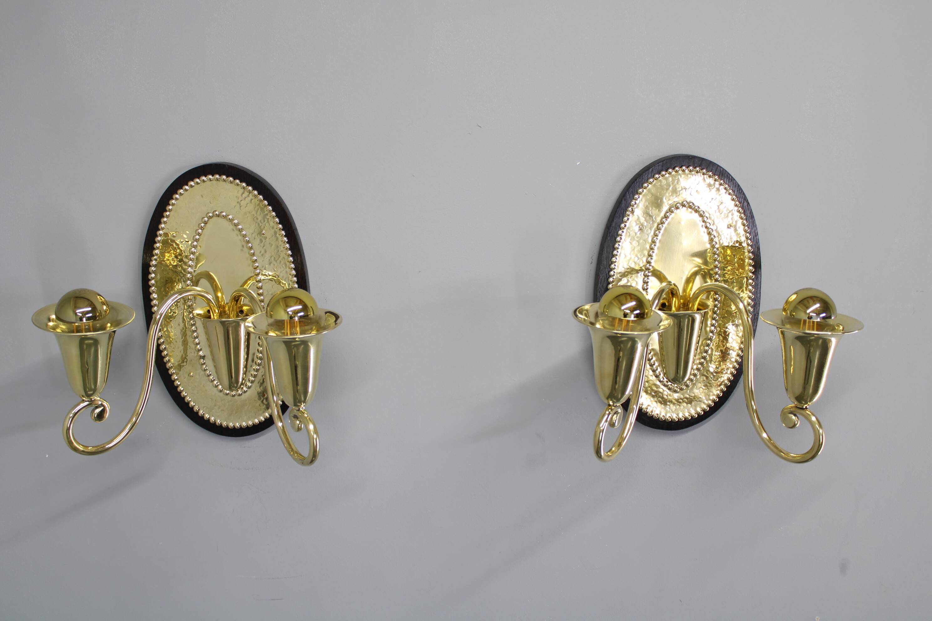 Art Nouveau brass wall sconces Hoffmann style, 1920s