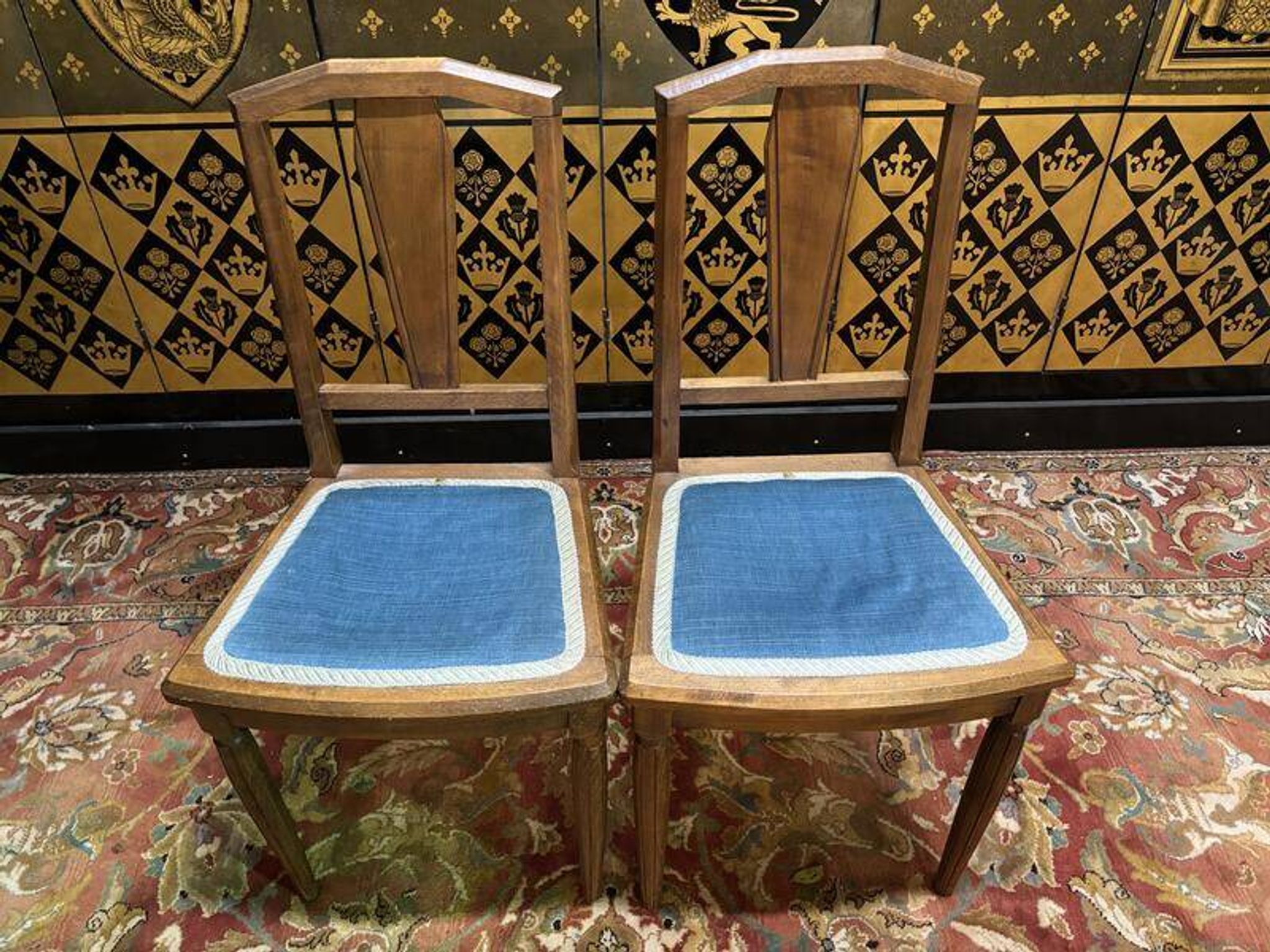 2 chaises art deco assise tissu