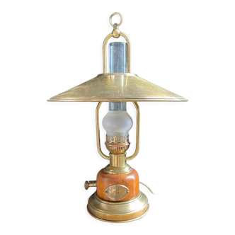 “Louisiana” lamp in brass and wood, oil lamp style