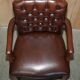 Fauteuil de bureau Gainsborough style George II Chesterfield cuir