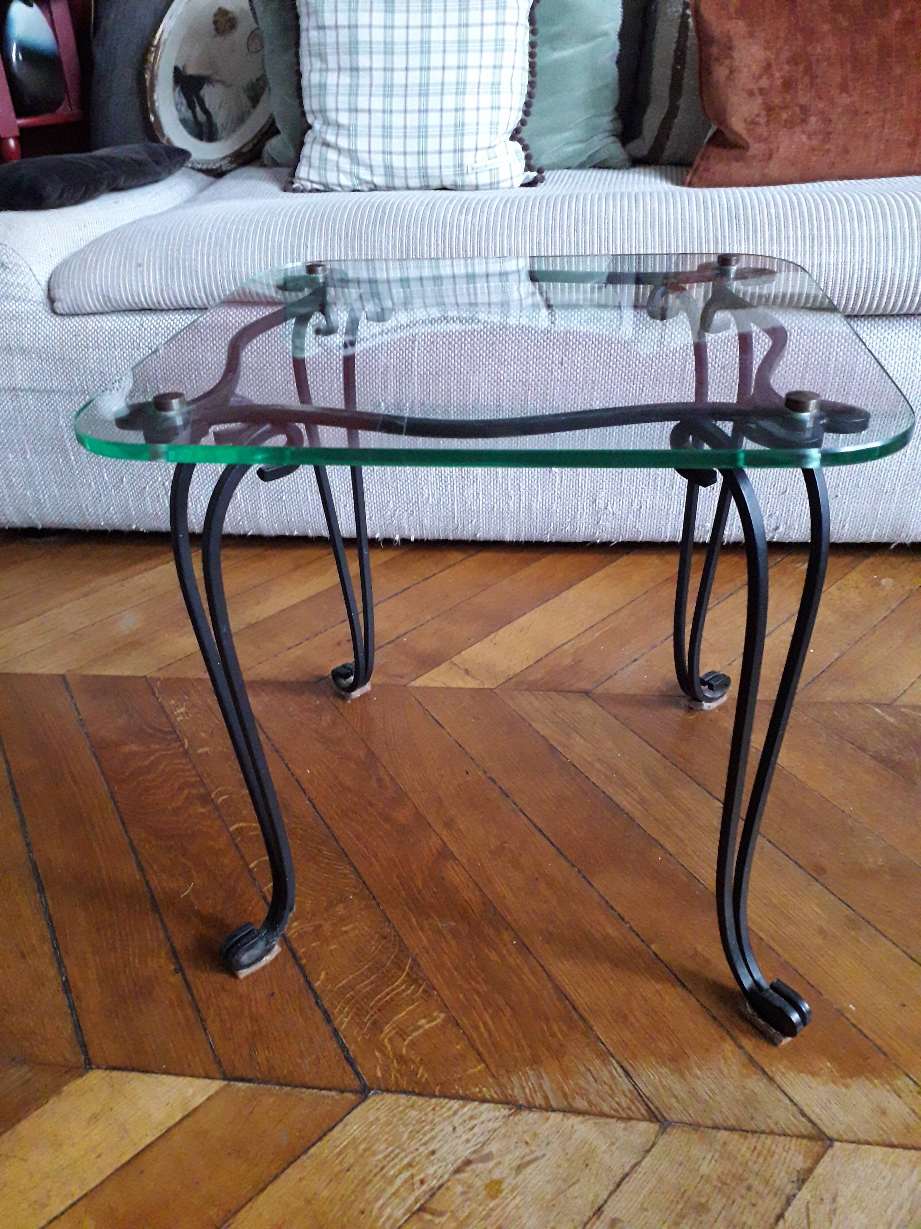 Table basse des années 50 en fer forgé