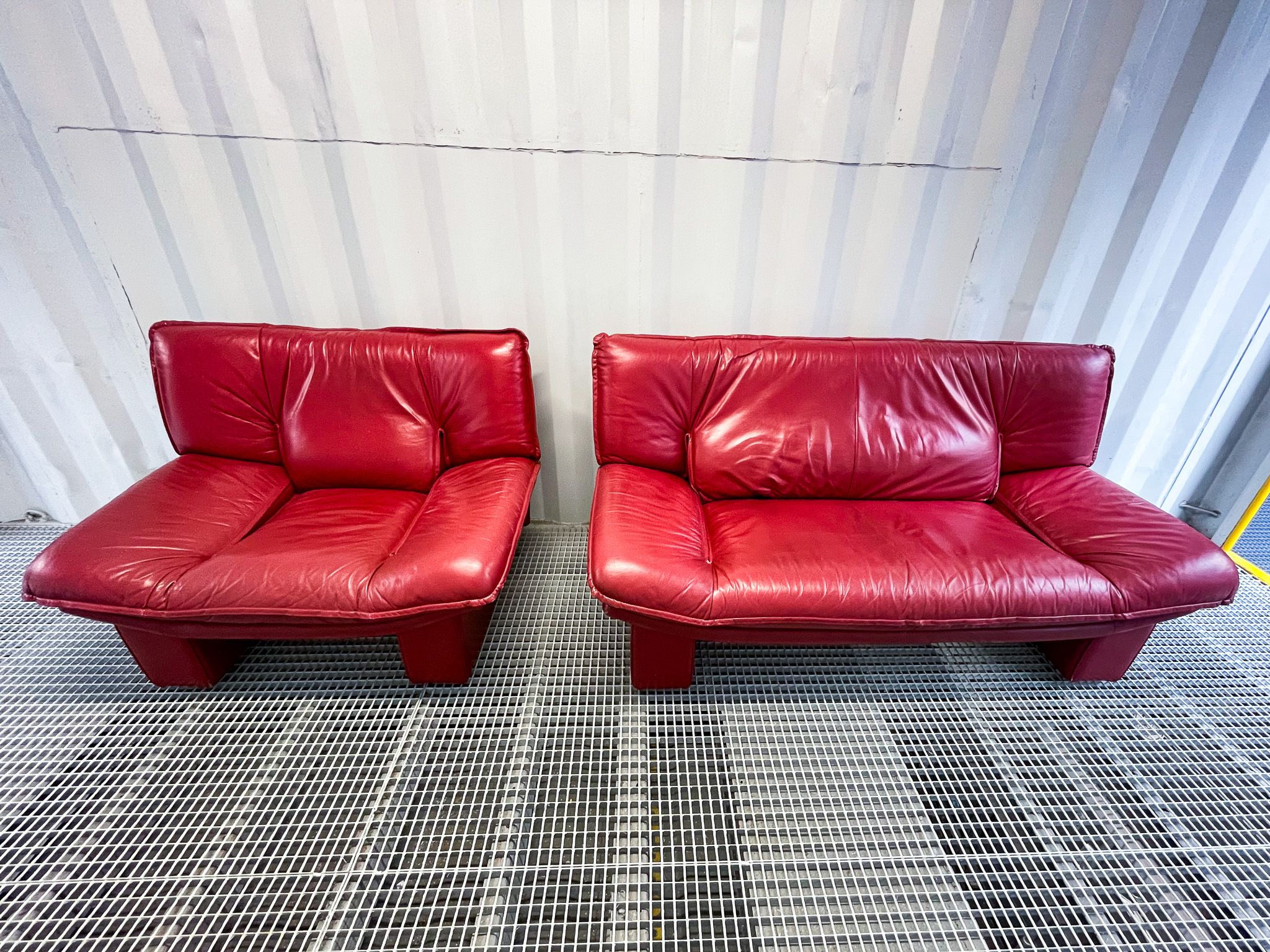 Nicoletti Salotti Italian Designer - Armchair and sofa set 2 places in red leather