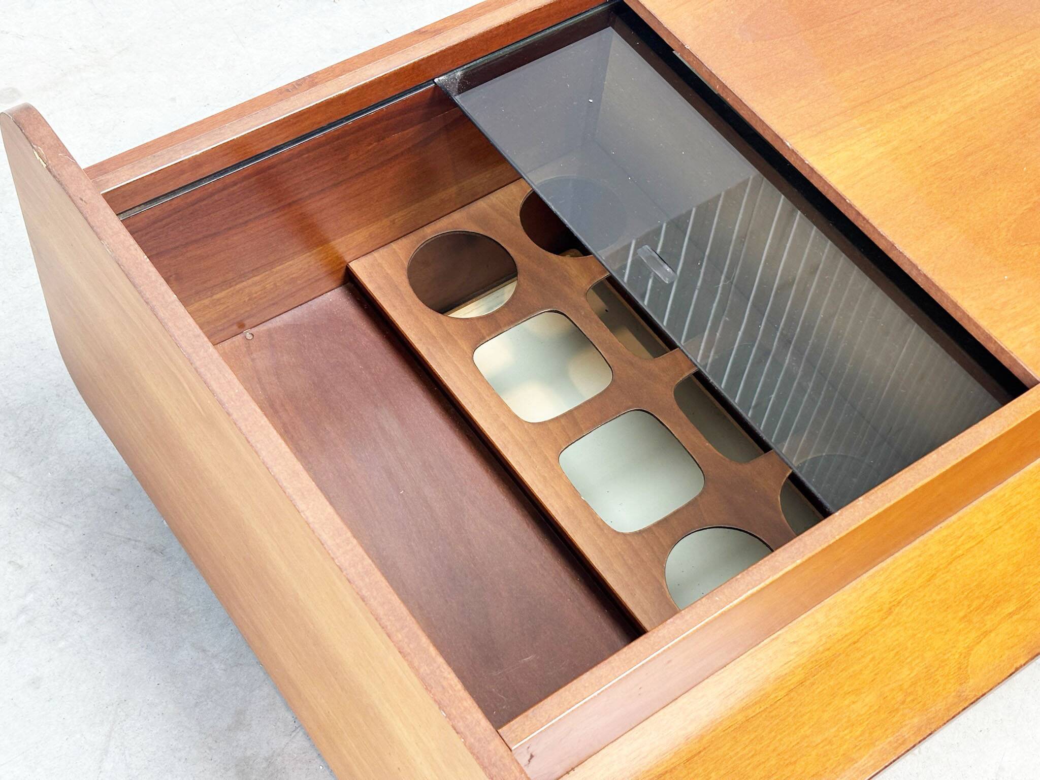 Table basse de bar italien