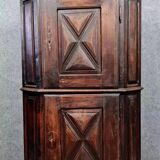 Encoignure rustique style Louis XIII en chêne massif vers 1800
