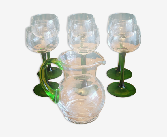 Service 6 verres à vin blanc d'Alsace pied vert + carafe verre soufflé taillé