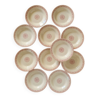 11 Assiettes creuses Terre de fer