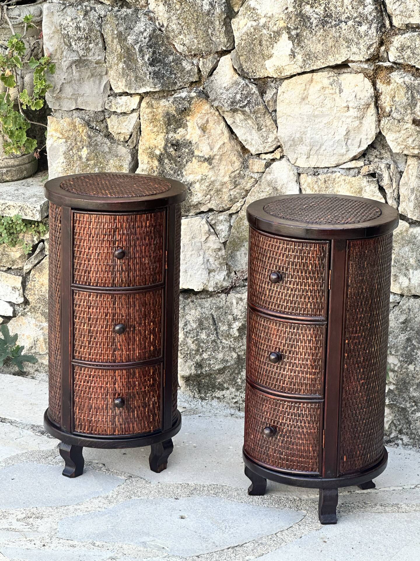 Pair of cylindrical bedside tables or drum bedside tables in exotic wood.