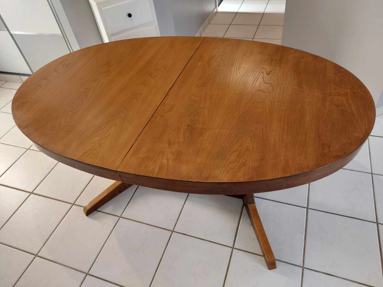 Vintage Baumann 1970s extendable table