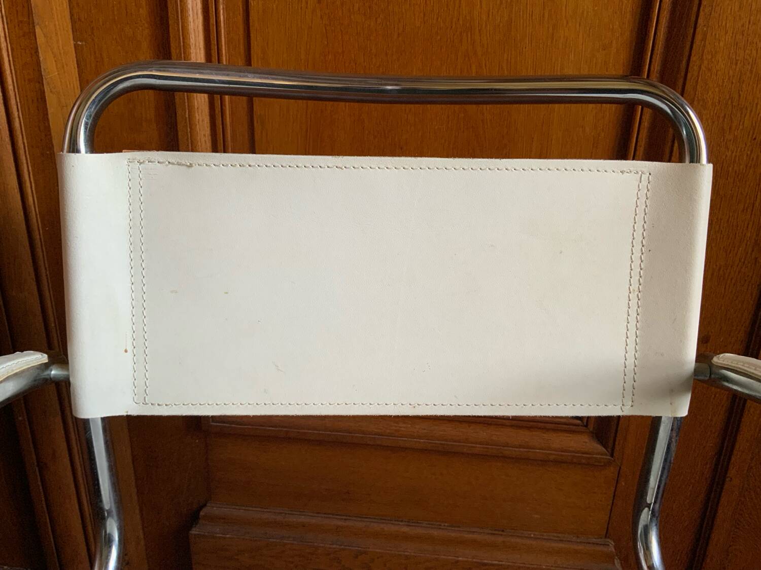 1970s leather cantilever chair