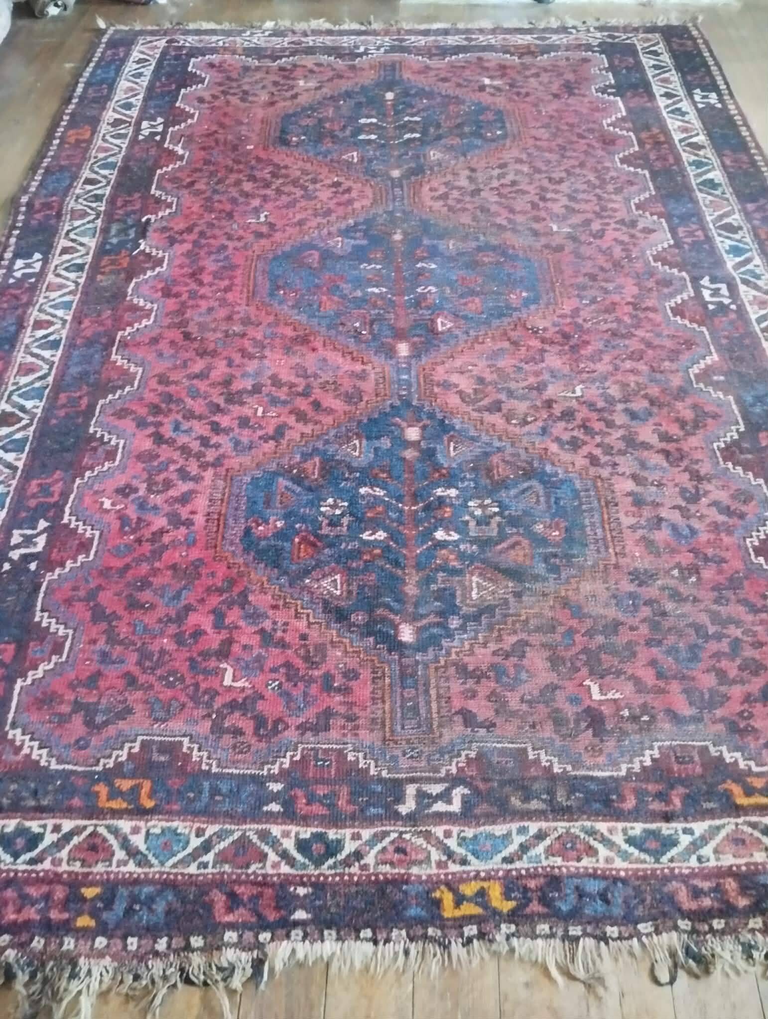 Handmade Qashqai Persian rug 288x207cm