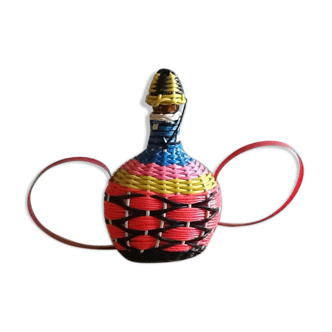 Bottle scoubidou