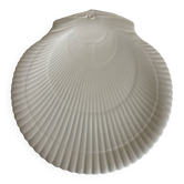 Neo-classical Greek revival shell-shaped dish, Wedgwood Etruria, 1940