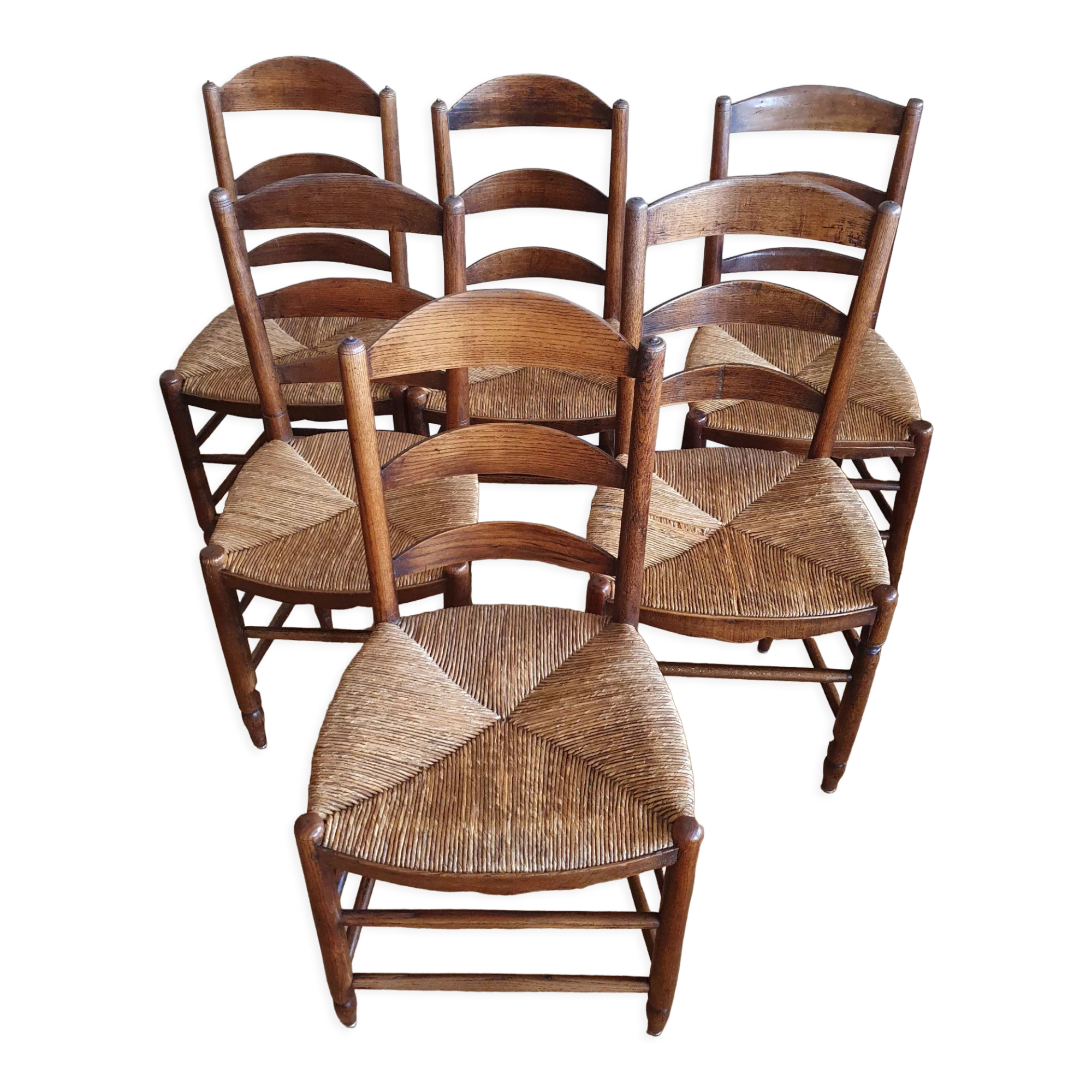 Antique mulched chairs