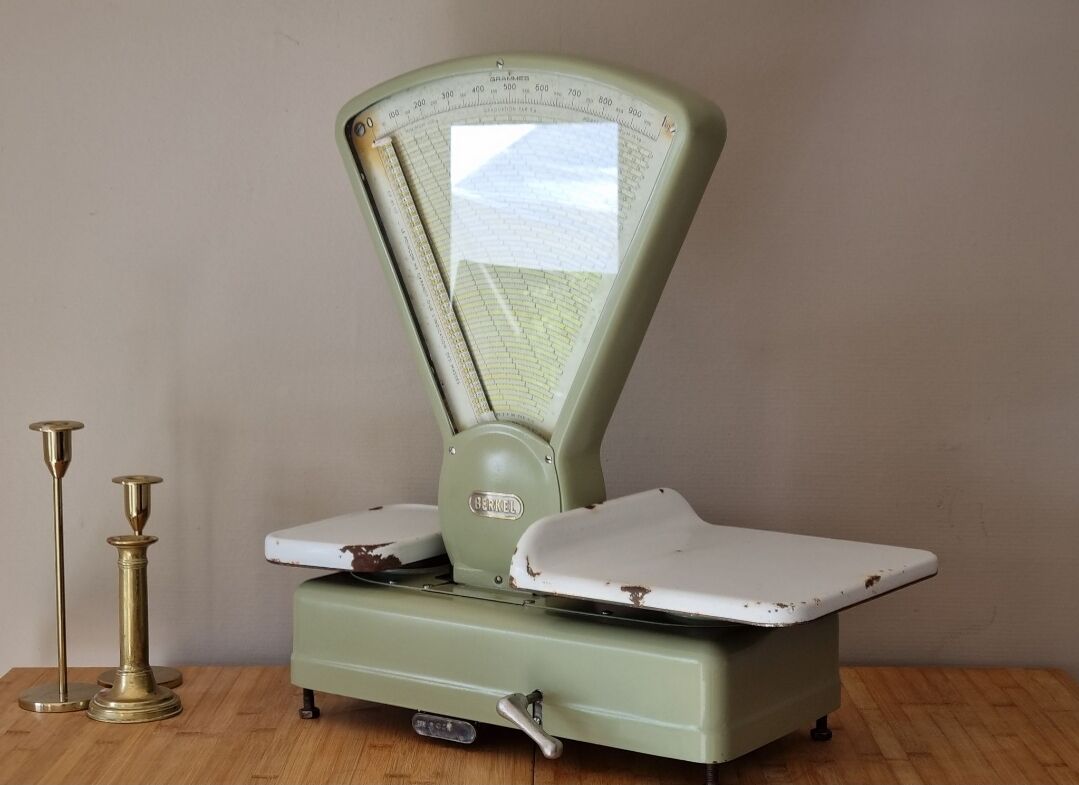 Vintage grocery scale, Berkel