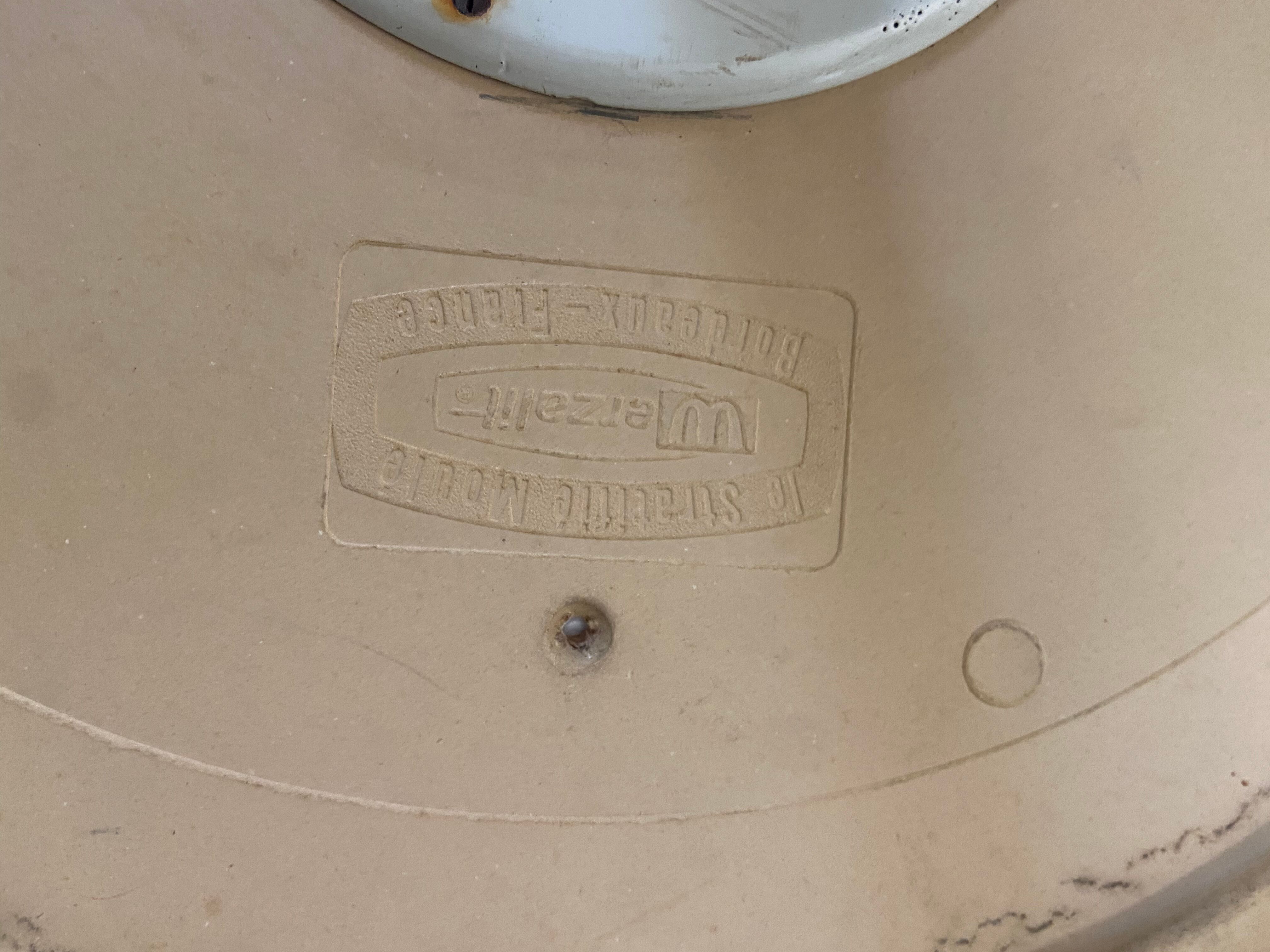 Coffee table tulip foot 70s