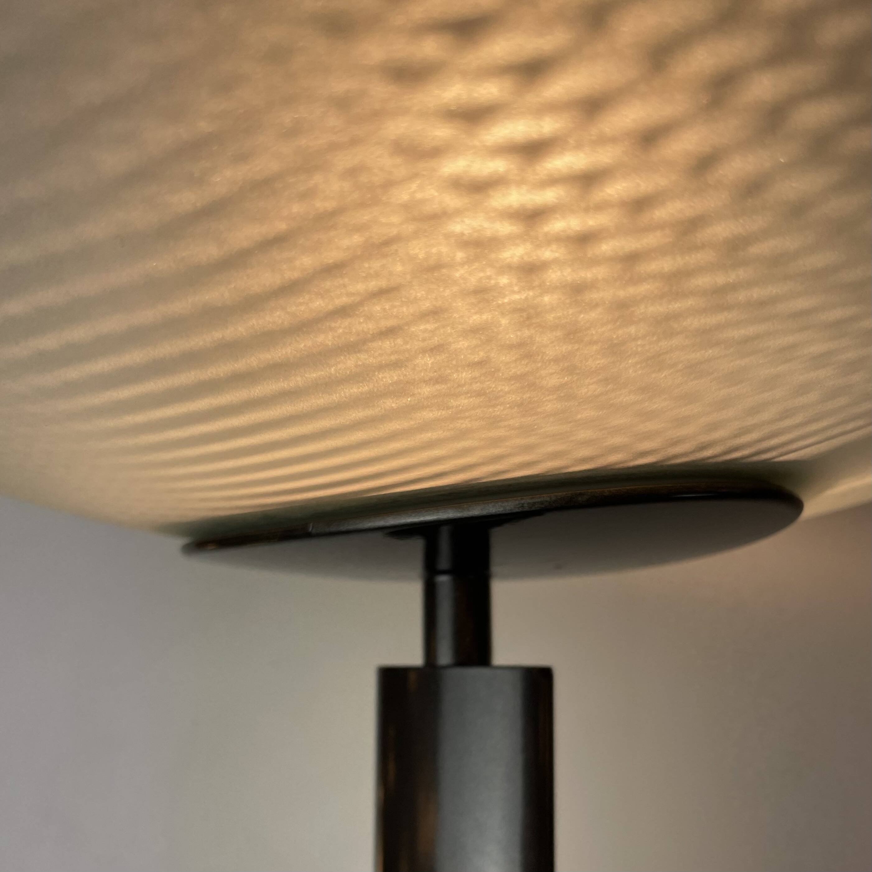 Tebe, lampe sur pied par Ernesto Gismondi pour Artemide, Italie, années 1980.