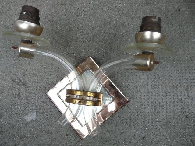 Art Deco 2-arm wall sconce with mirror and brass