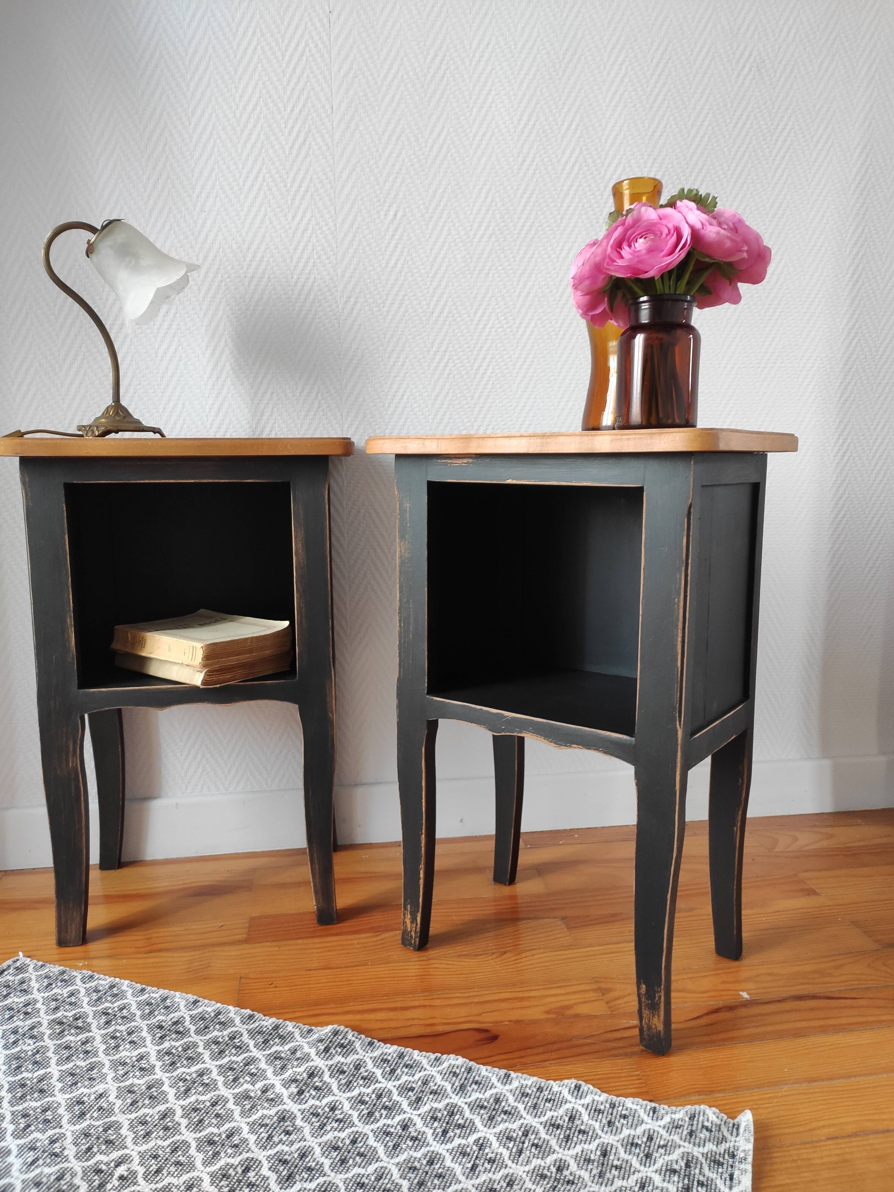 Pair of bedside tables